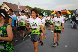 BIB: 2644
                            <button type="button" onclick="openModal(3530974)" class="btn btn-primary btn-sm float-right btn-popup" data-toggle="modal" data-target=".modal-high-quality">
                        <i class="fas fa-shopping-cart"></i> Add to Cart
                    </button>
                                            <button type="button" onclick="isThisMe(3530974, true)" class="btn btn-success btn-sm float-right btn-popup btn-isme hidden" data-toggle="tooltip" data-placement="bottom" title="นี่คือรูปของคุณใช่ไหม คลิกที่นี่เพื่อเอาเข้าอัลบั้ม">
                        <i class="fas fa-plus"></i> Add to album
                    </button>
                    <button type="button" onclick="isThisMe(3530974, false)" class="btn btn-warning btn-sm float-right btn-popup btn-isnotme hidden">
                        <i class="fas fa-ban"></i> Remove from album
                    </button>